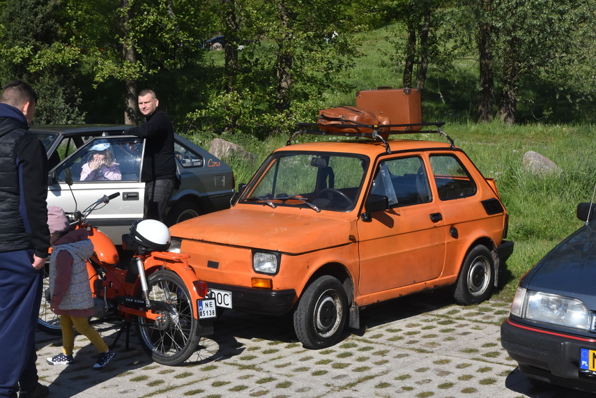 Klasyka motoryzacji zdjęcie nr 329695