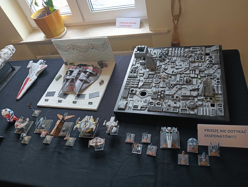 Yavin w Kaponierze zdjęcie nr 330065
