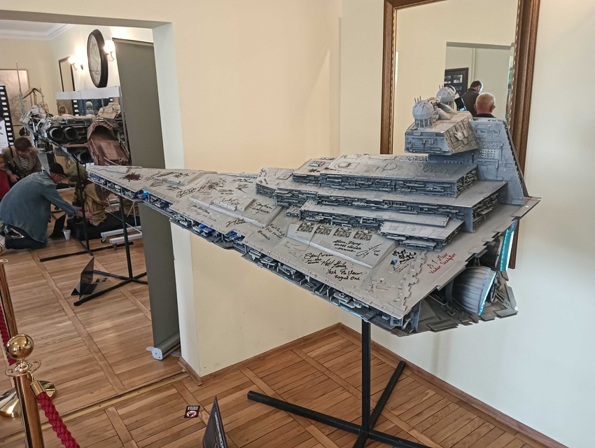 Yavin w Kaponierze zdjęcie nr 330073