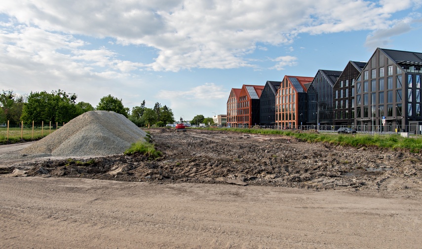 Tu będzie parking, teraz czas na archeologów zdjęcie nr 330422