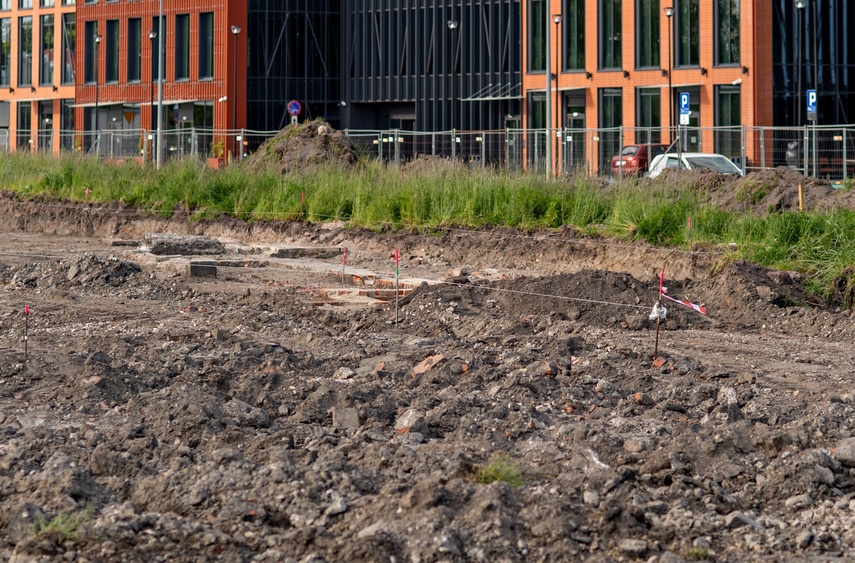 Tu będzie parking, teraz czas na archeologów zdjęcie nr 330421