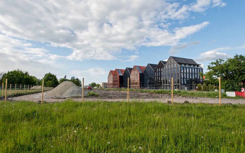 Tu będzie parking, teraz czas na archeologów zdjęcie nr 330423