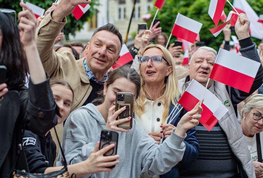 Rafał Trzaskowski w Elblągu. „Tych podziałów naprawdę już wystarczy” zdjęcie nr 330642