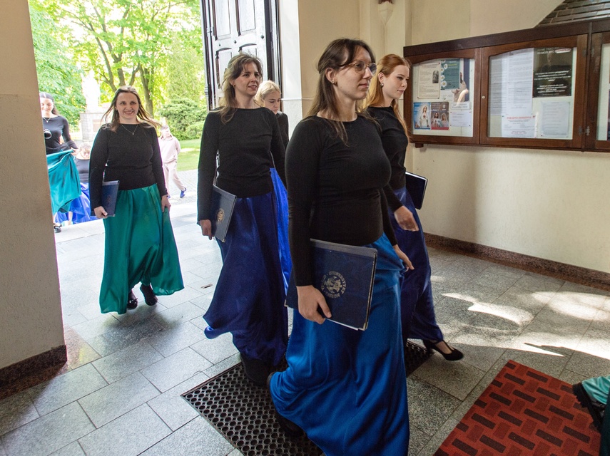 Chór i organy w świętym Wojciechu zdjęcie nr 330804