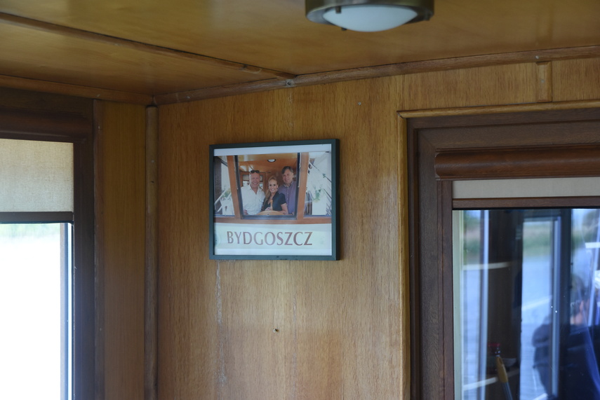 Jantar wrócił do domu zdjęcie nr 330938