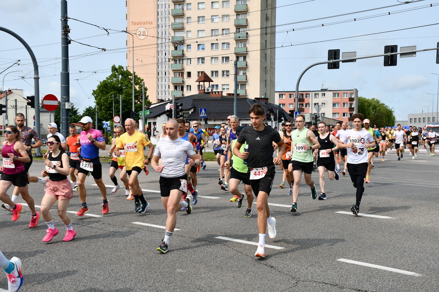 XVI Bieg Piekarczyka zdjęcie nr 331238