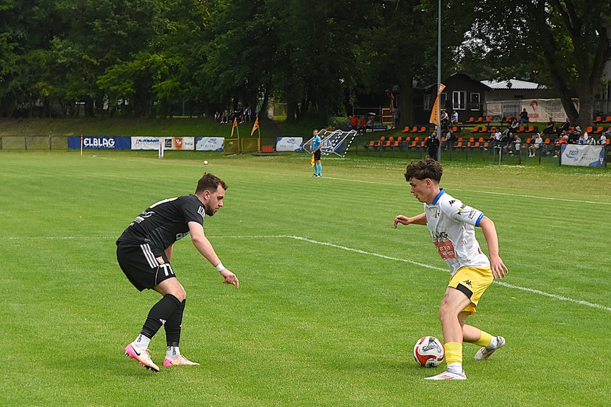 Podział punktów po zaciętym boju zdjęcie nr 331330