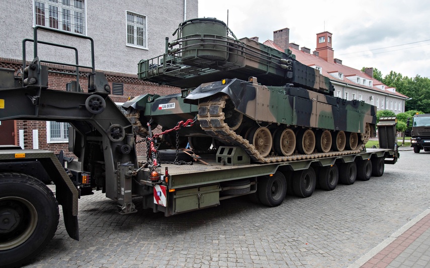 Pododdział z Westerplatte na święcie 16 pułku zdjęcie nr 332127