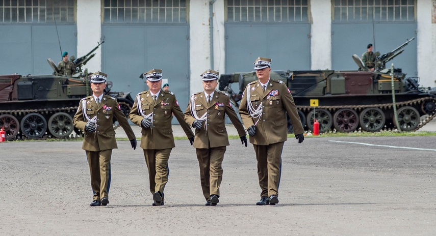 Pododdział z Westerplatte na święcie 16 pułku zdjęcie nr 332068