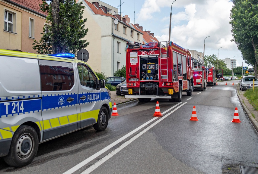 Pożar w mieszkaniu na Okrzei zdjęcie nr 332310