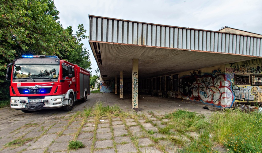 Pożar w budynku byłego dworca zdjęcie nr 332471