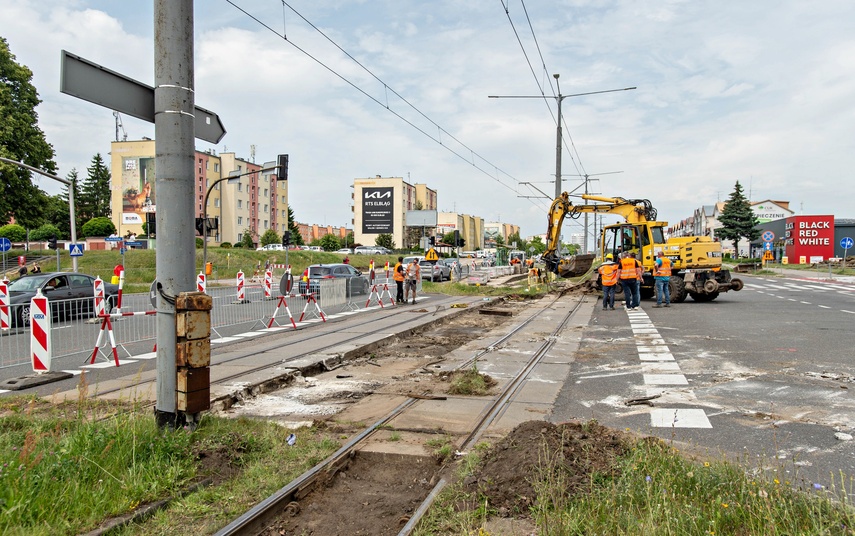 Przebudowa torowiska zdjęcie nr 332535