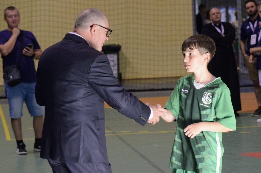 Mistrzostwa Polski ministrantów w halowej piłce nożnej zdjęcie nr 333222