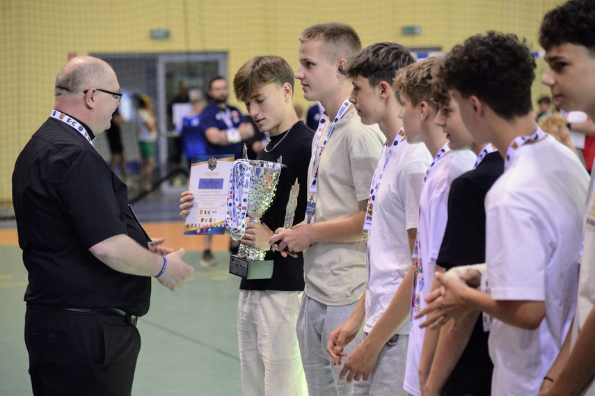 Mistrzostwa Polski ministrantów w halowej piłce nożnej zdjęcie nr 333209