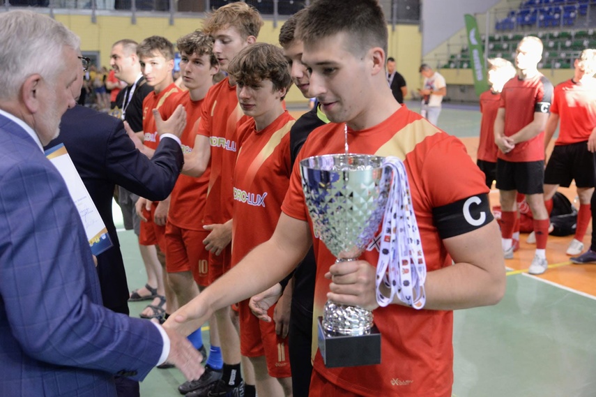 Mistrzostwa Polski ministrantów w halowej piłce nożnej zdjęcie nr 333213