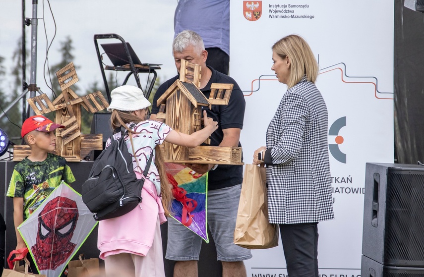Tu królują wiatr i podcienie zdjęcie nr 333300