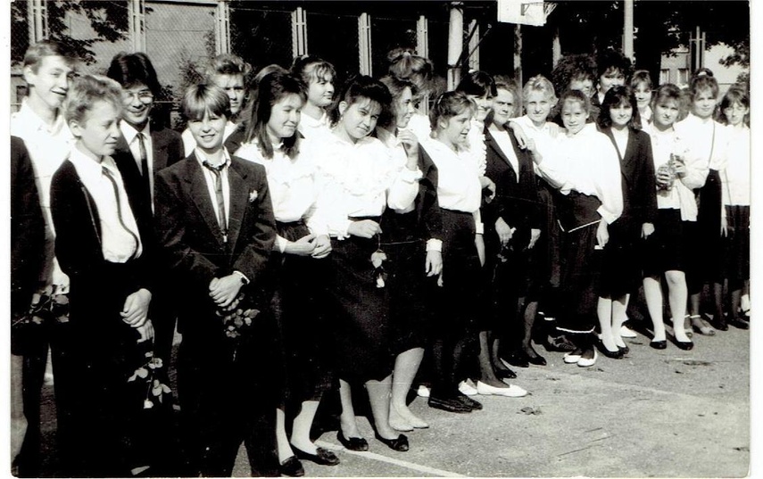 80-lecie II LO. Czas na wspomnienia przed jubileuszem zdjęcie nr 333375