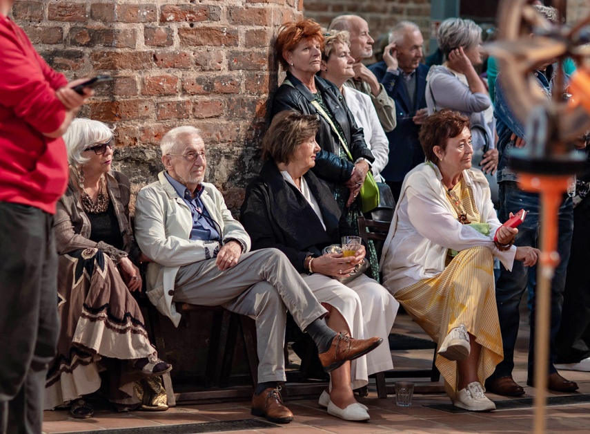 Elblążanie na Salonie zdjęcie nr 333600