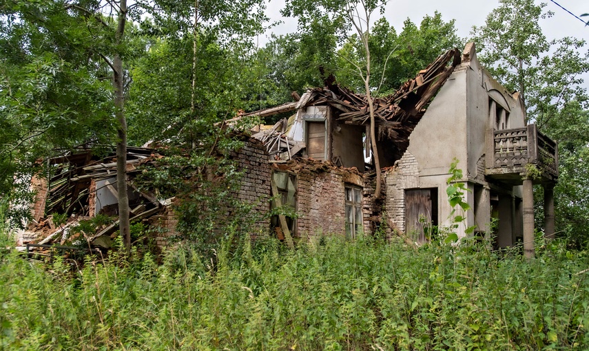 Tajemniczy dwór w Gaudynach  (Letnie przystAnki  odc. 8)  zdjęcie nr 335370