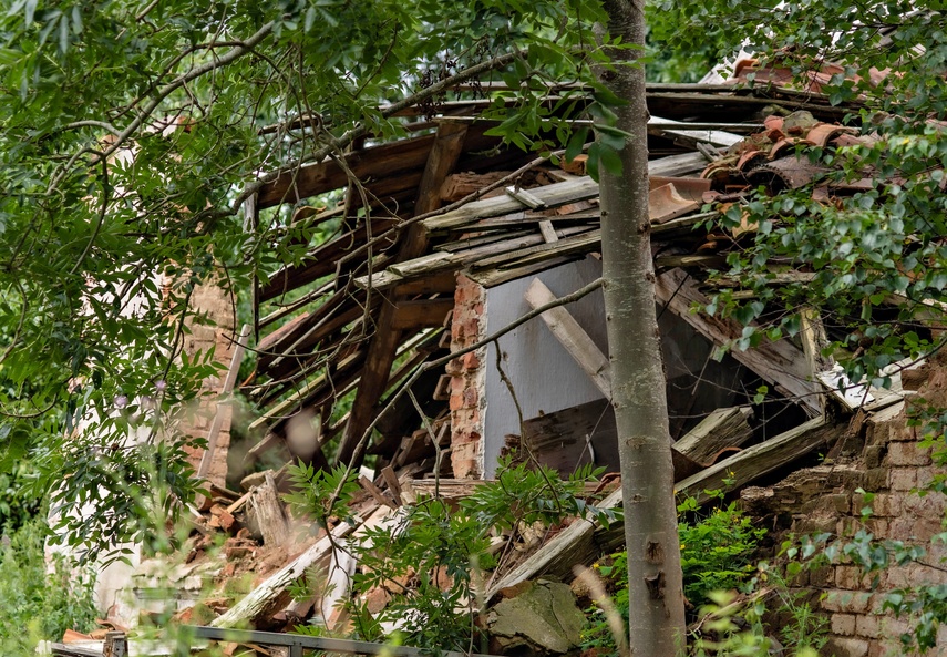 Tajemniczy dwór w Gaudynach  (Letnie przystAnki  odc. 8)  zdjęcie nr 335373