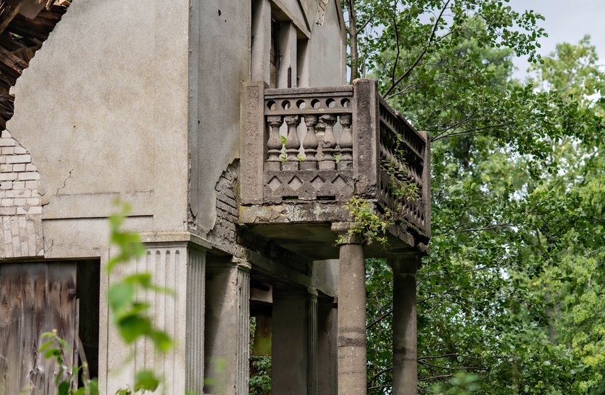Tajemniczy dwór w Gaudynach  (Letnie przystAnki  odc. 8)  zdjęcie nr 335372