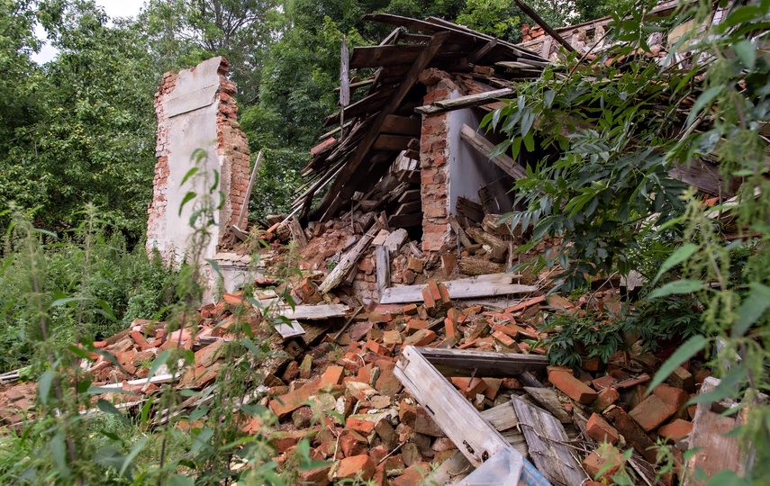 Tajemniczy dwór w Gaudynach  (Letnie przystAnki  odc. 8)  zdjęcie nr 335375
