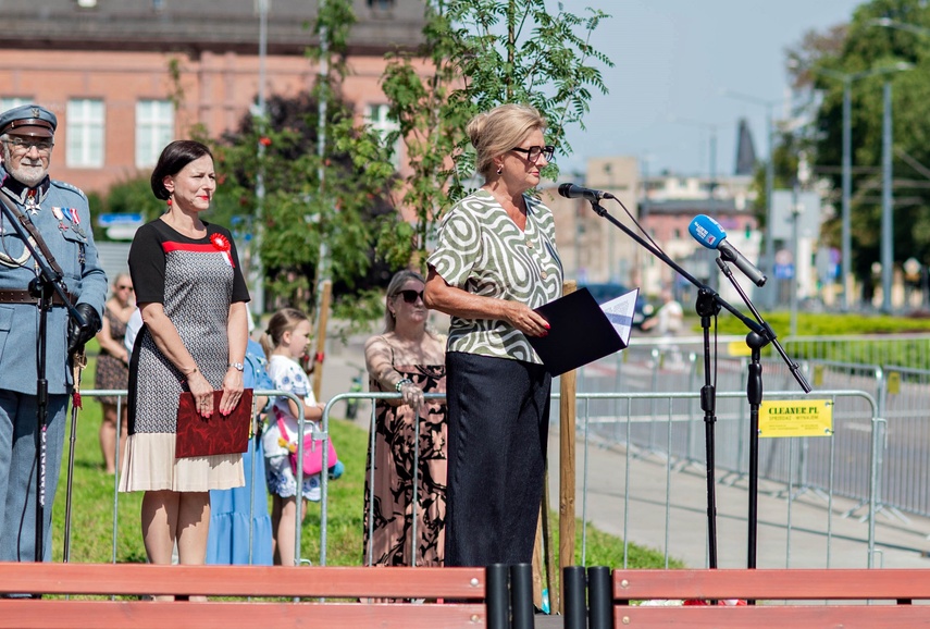 Tak elblążanie obchodzili Święto Wojska Polskiego zdjęcie nr 335482