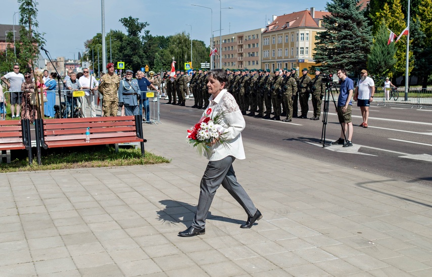Tak elblążanie obchodzili Święto Wojska Polskiego zdjęcie nr 335506