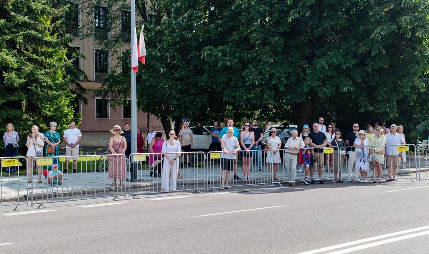 Tak elblążanie obchodzili Święto Wojska Polskiego zdjęcie nr 335510