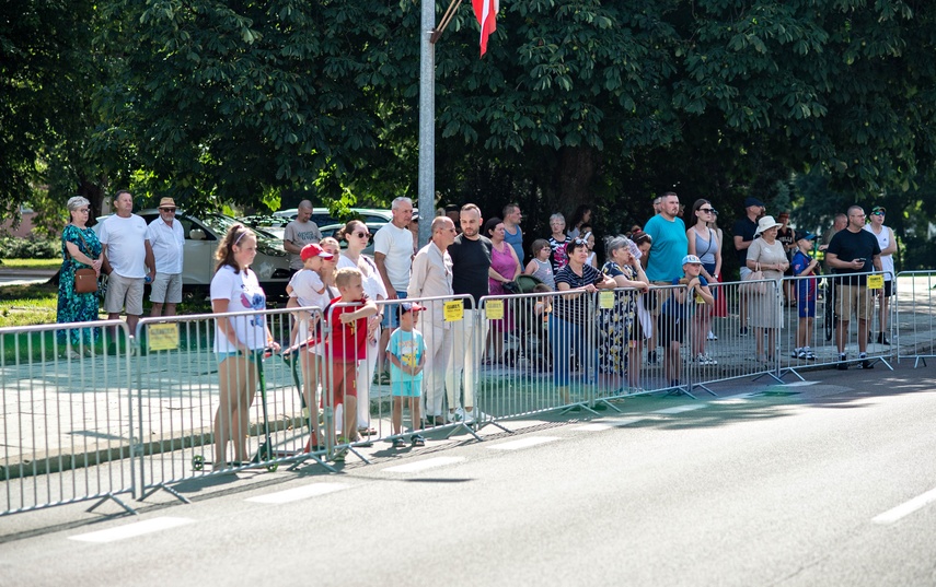 Tak elblążanie obchodzili Święto Wojska Polskiego zdjęcie nr 335477