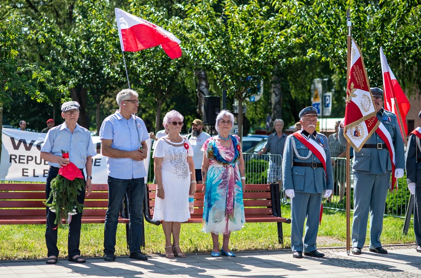 Tak elblążanie obchodzili Święto Wojska Polskiego zdjęcie nr 335479