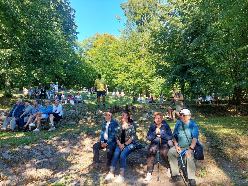 Letni salon żegnamy operetką  zdjęcie nr 335524