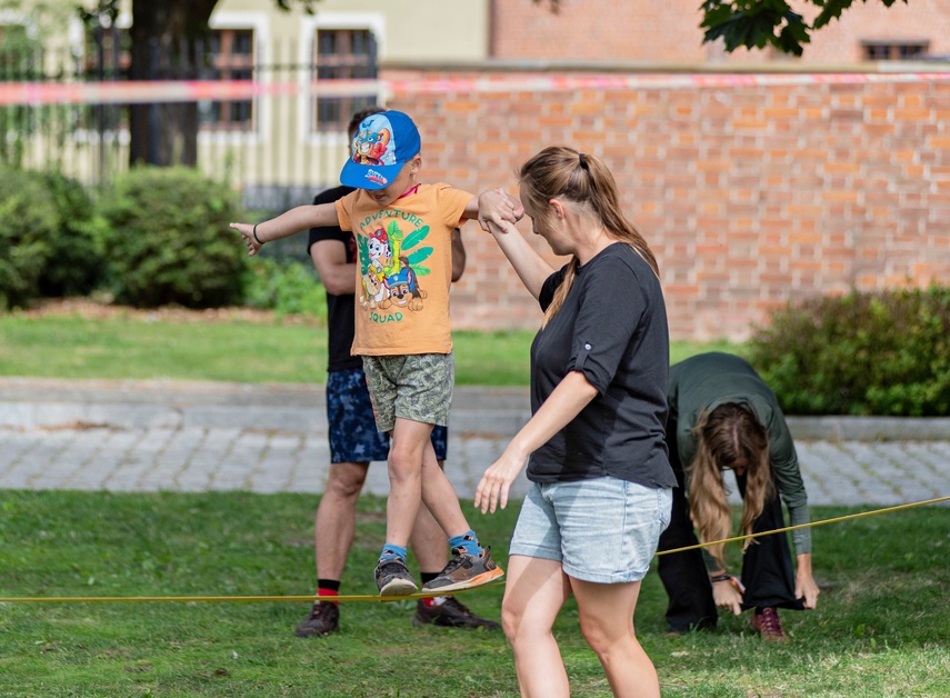 Sztuka, sport, rozrywka i relacje. Festiwal Enklawa zdjęcie nr 335748