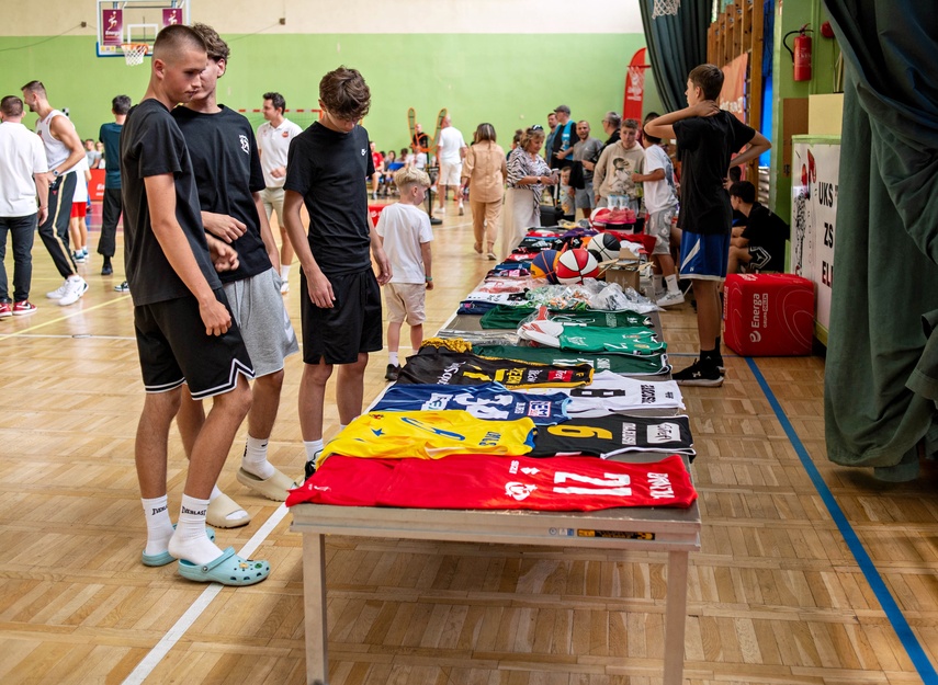 Grali i licytowali dla Adama zdjęcie nr 336070
