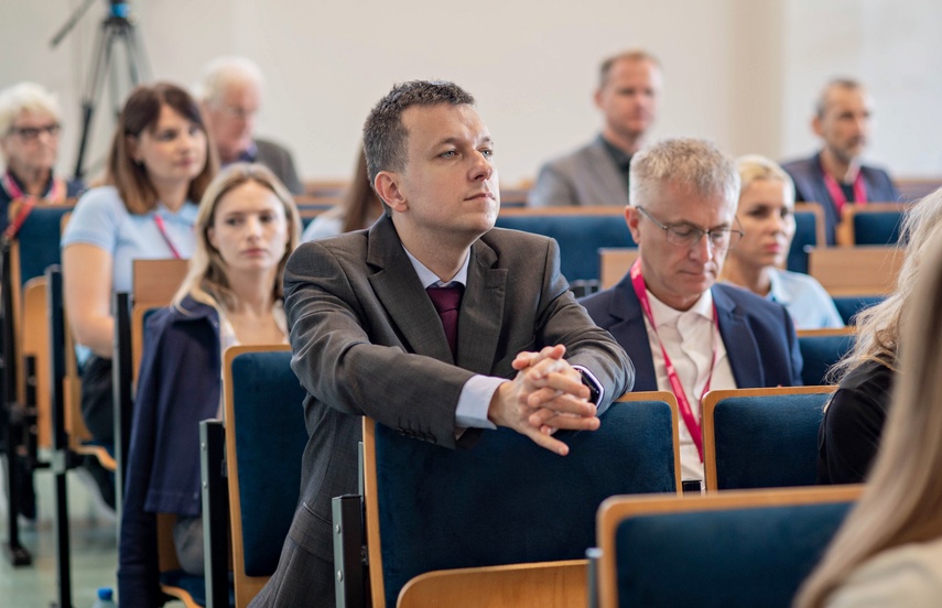 Jak technologia rewolucjonizuje medycynę zdjęcie nr 336731