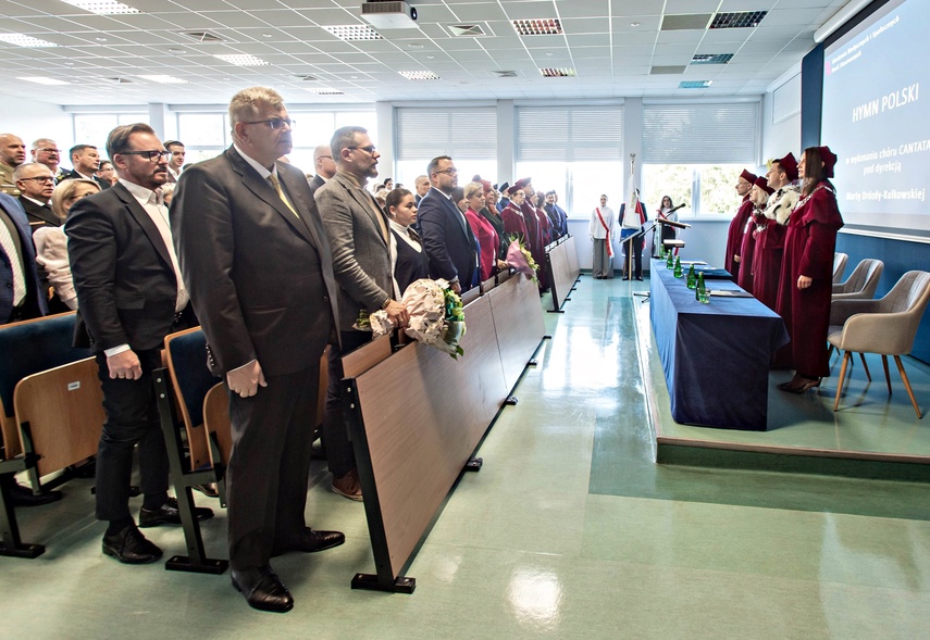 Inauguracja medyczna i społeczna zdjęcie nr 337315