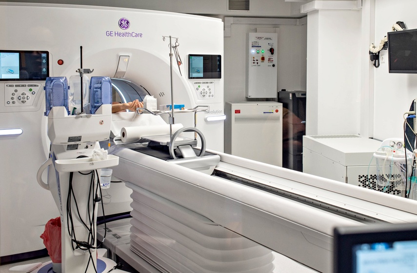 Pierwszy taki tomograf zdjęcie nr 337376