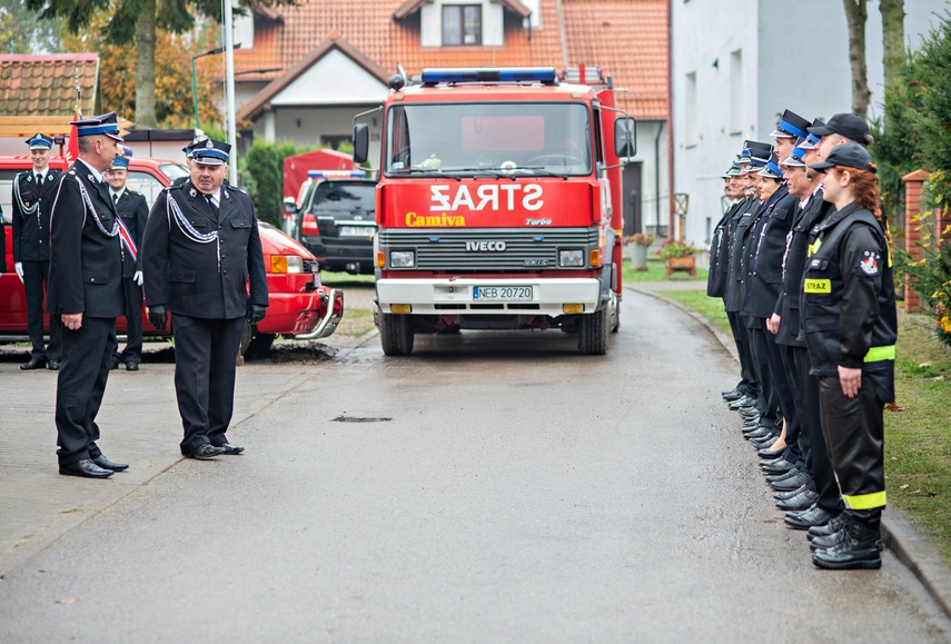 Prezent dla ochotników przed 80-leciem zdjęcie nr 338125