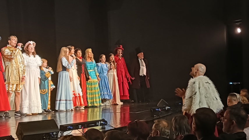 Inauguracja roku kulturalnego i 50-lecie Teatru zdjęcie nr 338240 Inauguracja roku kulturalnego i 50-lecie Teatru zdjęcie nr 338240