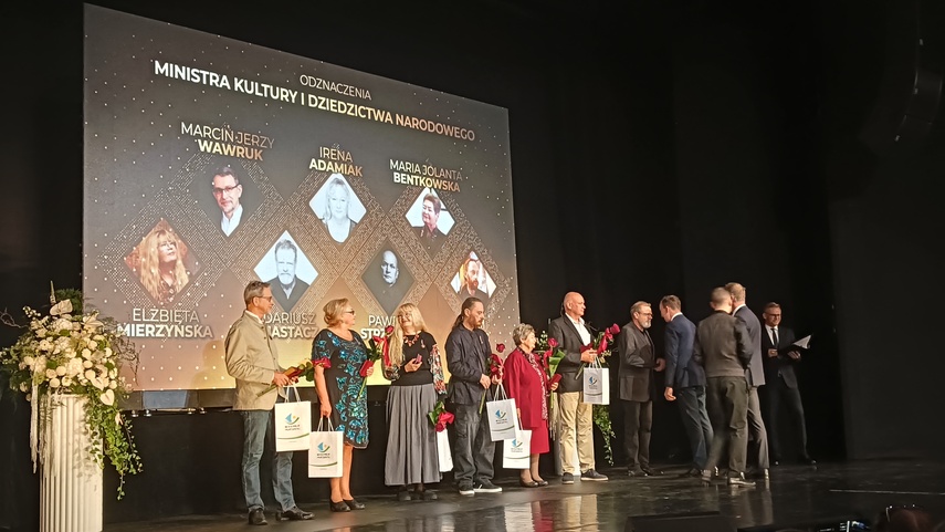Inauguracja roku kulturalnego i 50-lecie Teatru zdjęcie nr 338232 Inauguracja roku kulturalnego i 50-lecie Teatru zdjęcie nr 338232