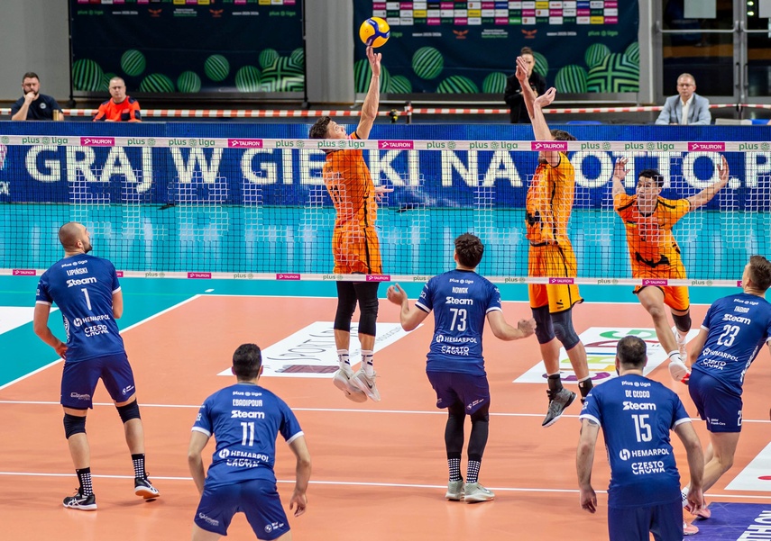 Pięć setów na inaugurację Plusligi w Elblągu zdjęcie nr 338427 Pięć setów na inaugurację Plusligi w Elblągu zdjęcie nr 338427