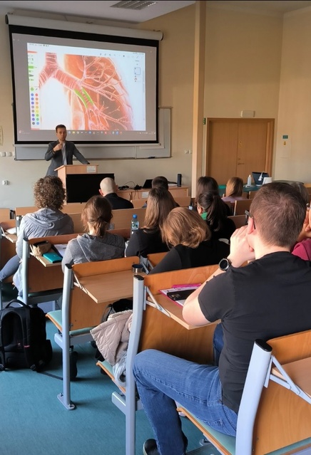 Bezpłatne studia podyplomowe z fizjoterapii oddechowej - trwają zapisy zdjęcie nr 338484