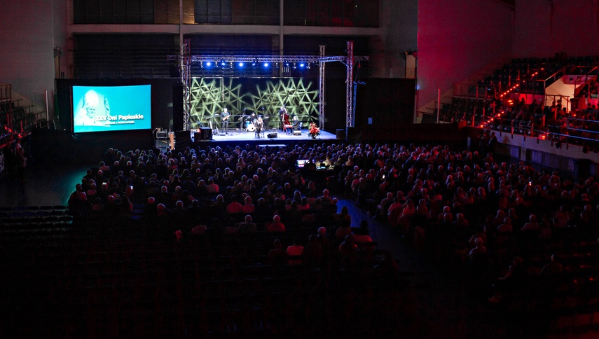 Kardiolog z wielkim sercem. Tuus dla Danuty Podjackiej zdjęcie nr 338574 Kardiolog z wielkim sercem. Tuus dla Danuty Podjackiej zdjęcie nr 338574