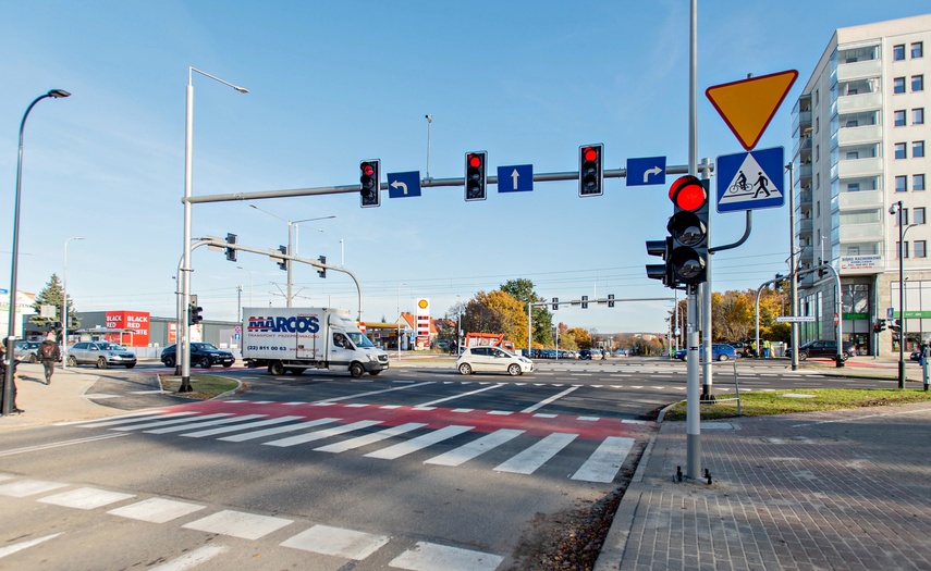 Skrzyżowanie otwarte, koniec z objazdami zdjęcie nr 338734