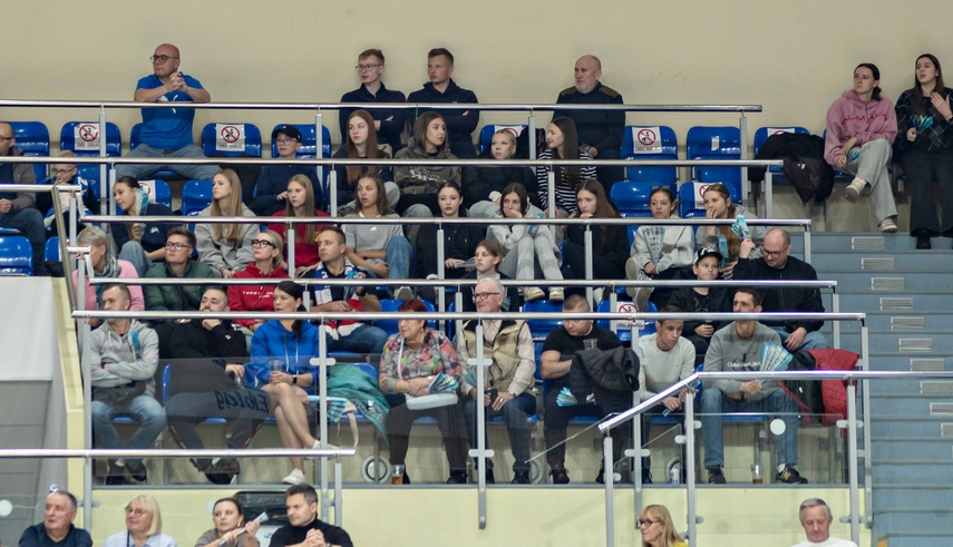 Pierwsza potyczka na remis zdjęcie nr 338886