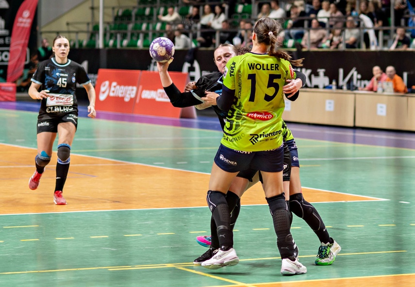 Pierwsza potyczka na remis zdjęcie nr 338892