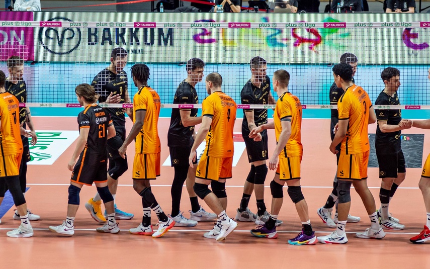 Sensacja pod siatką zdjęcie nr 339229