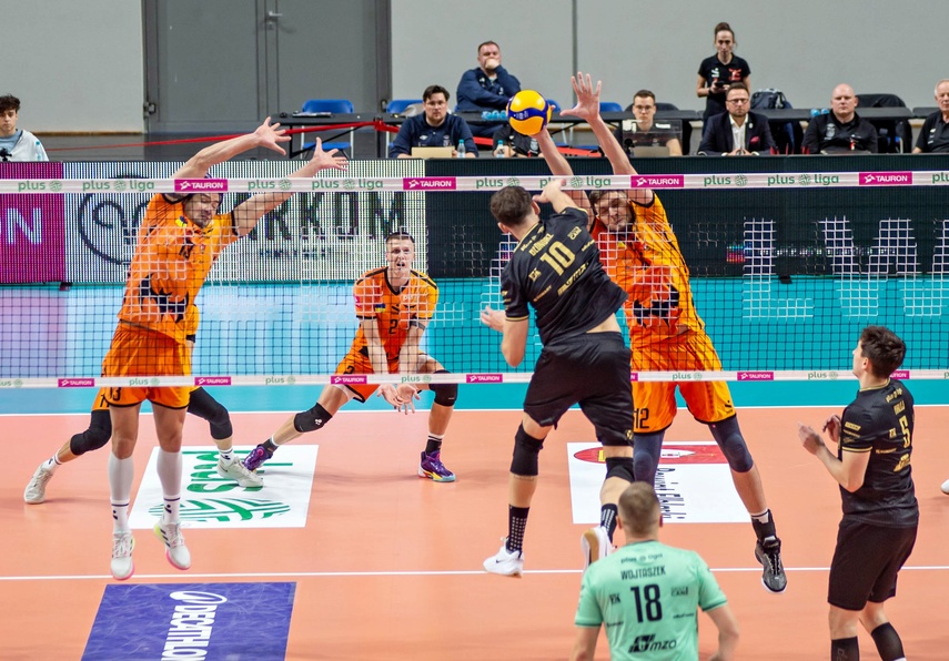 Sensacja pod siatką zdjęcie nr 339253