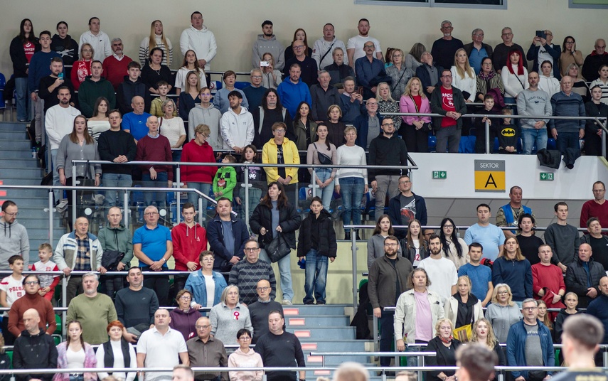 Sensacja pod siatką zdjęcie nr 339227