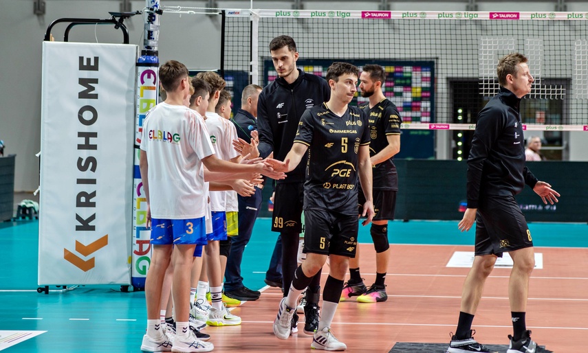 Sensacja pod siatką zdjęcie nr 339280